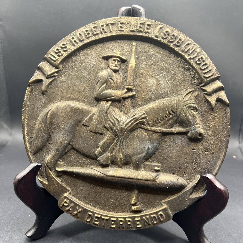 USS Robert E Lee SSBN 601 Submarine 6.75in Cast Medallion COB Shirley Estate